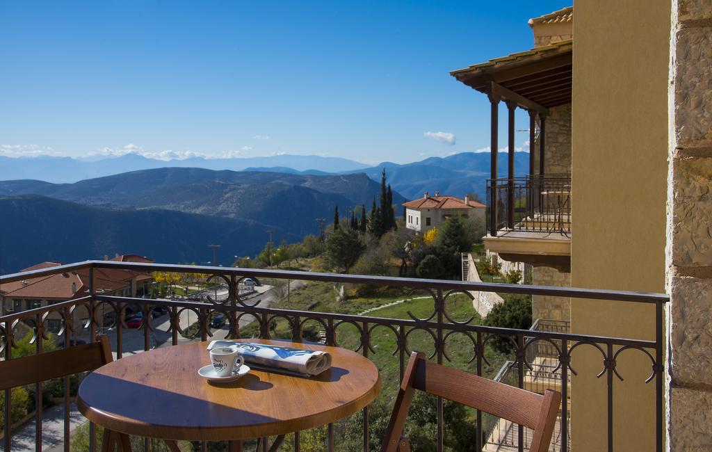 Alpen House Hotel & Suites Arachova Dış mekan fotoğraf