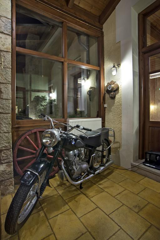 Alpen House Hotel & Suites Arachova Dış mekan fotoğraf