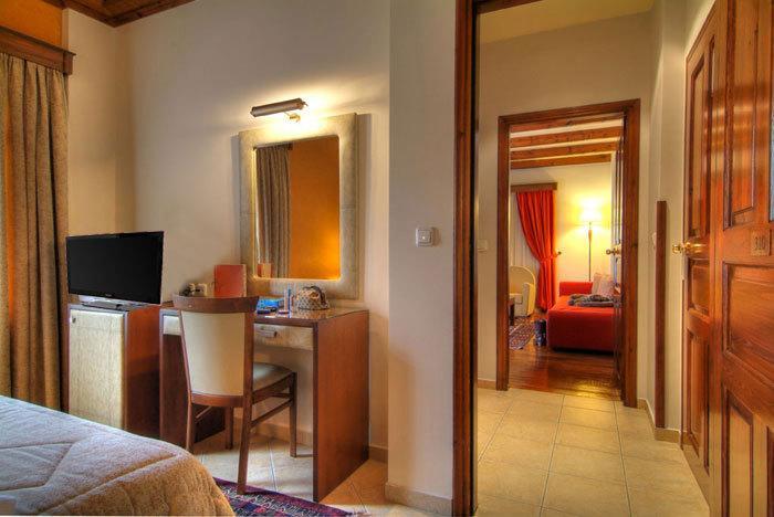 Alpen House Hotel & Suites Arachova Oda fotoğraf